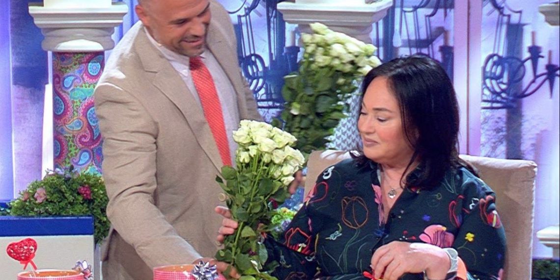 Гузеева, давай поделимся! – ведущая пострадала от мошенников