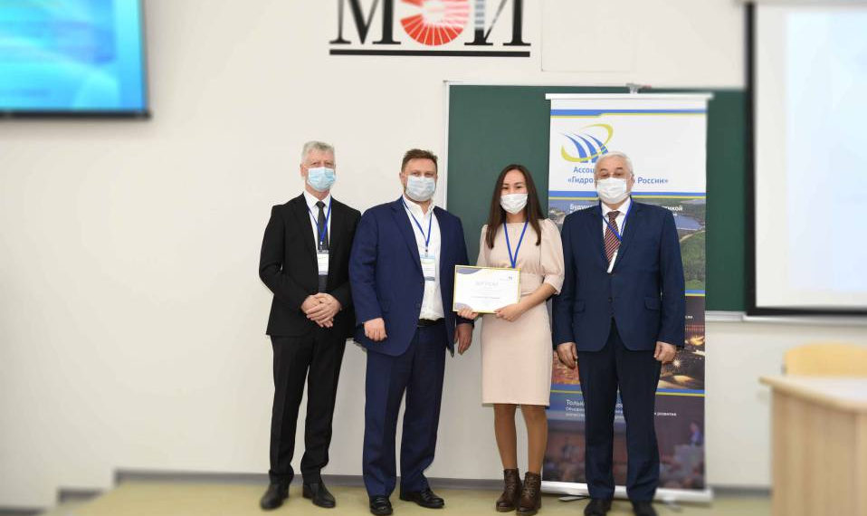 Выпускная работа молодого специалиста АО «РЭС» победила во всероссийском конкурсе
