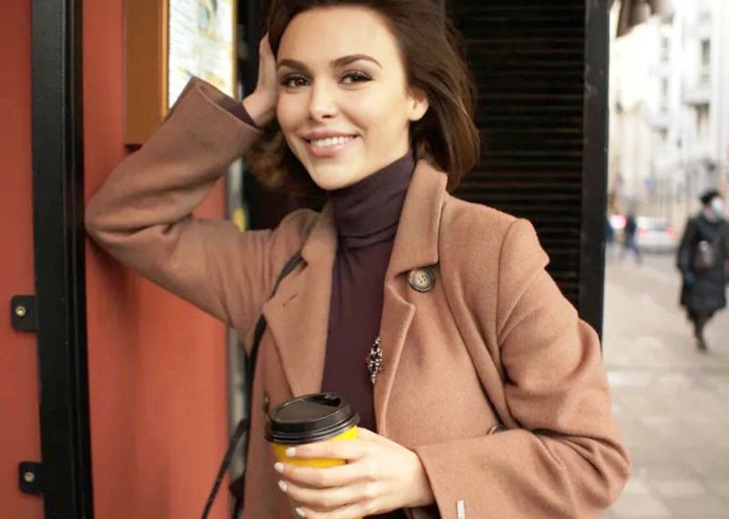 Как приучить себя к здоровому питанию и «спорту по любви» — Ева Авеева