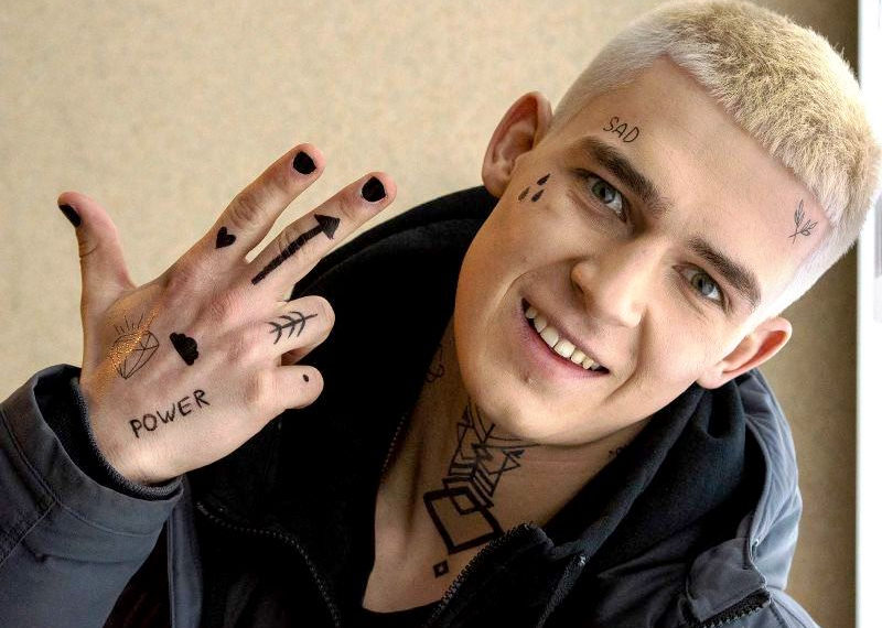 Блогер-миллионник решил «хайпануть» на взорванной мине