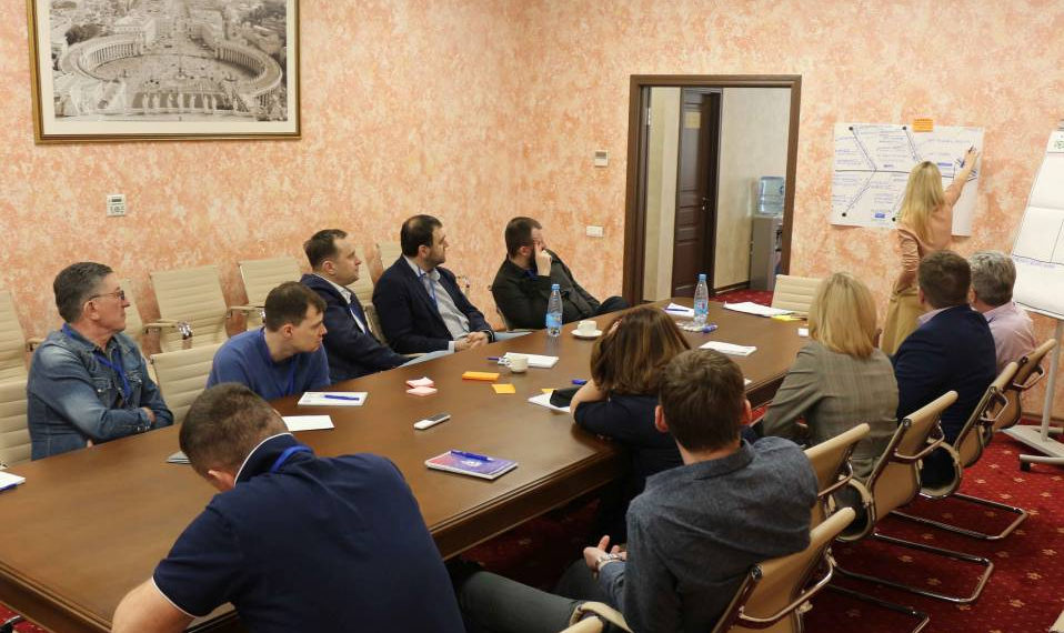 Развитие электросетевого комплекса АО «РЭС» обсудили на масштабной стратегической сессии