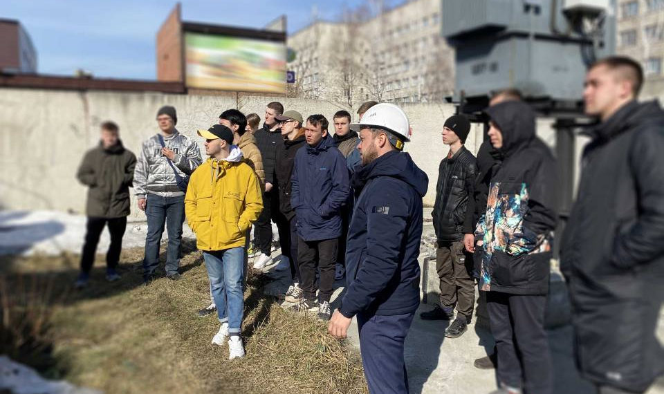 Будущие энергетики в гостях у АО «РЭС»