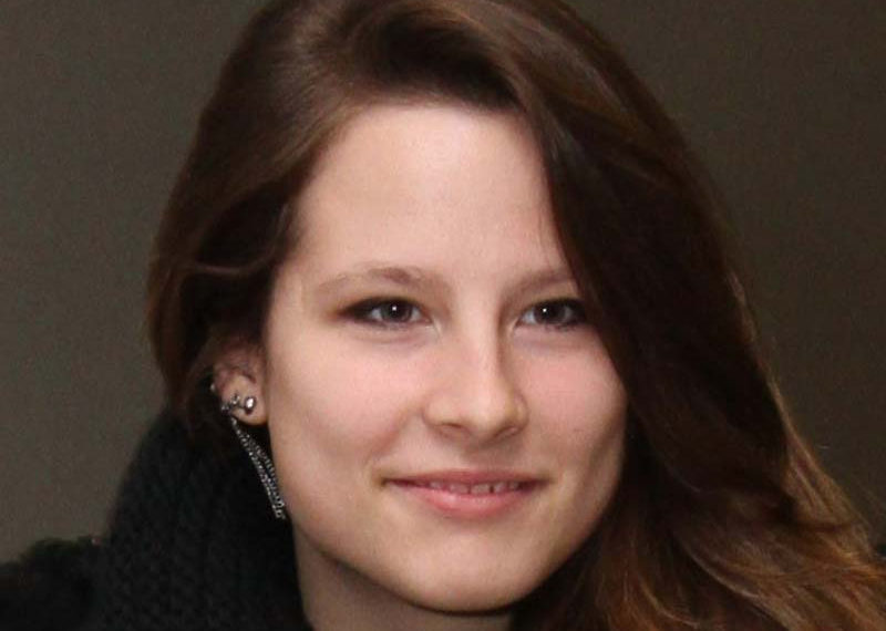 Дочь Охлобыстина поймала букет сестры-невесты