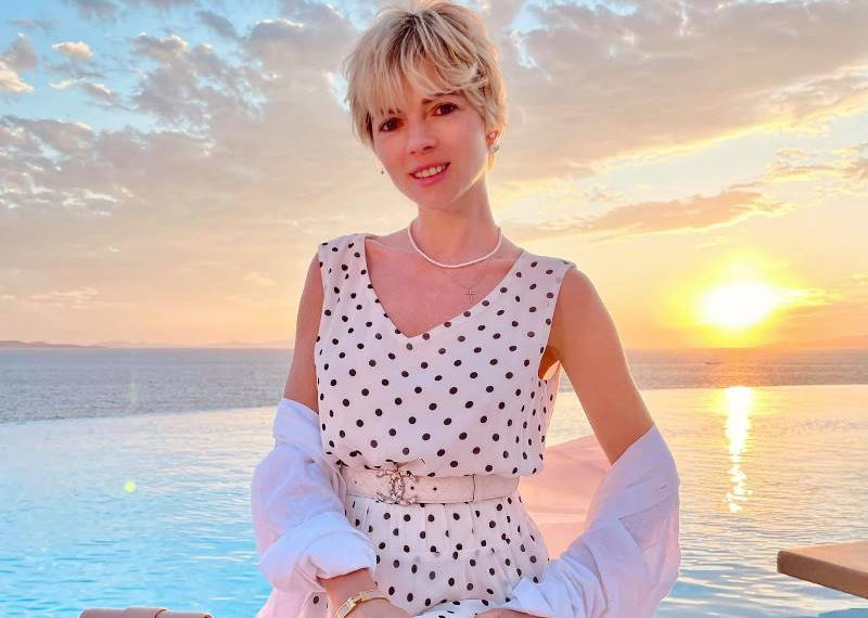 Греческие каникулы Елены Николаевой