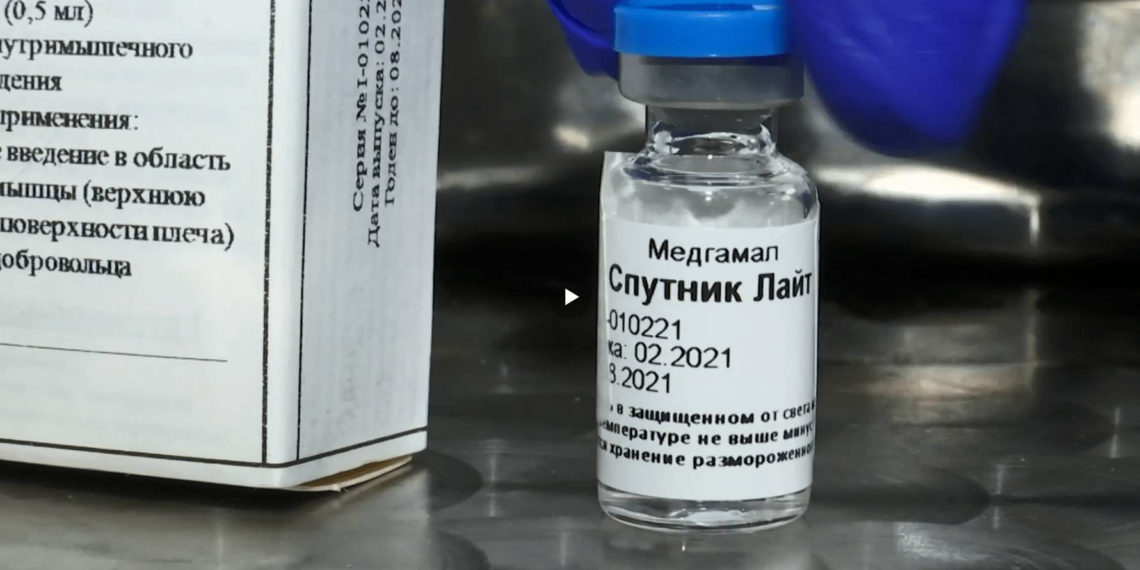 Первая партия вакцины «Спутник Лайт» поступила в Новосибирскую область