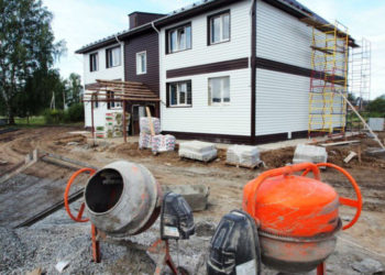 Строить жилье для специалистов и детей-сирот будут быстрее за счет совмещения программ