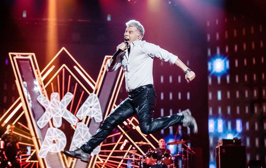 «Когда ругаешься — нужен громоотвод»: двойная годовщина Олега Газманова