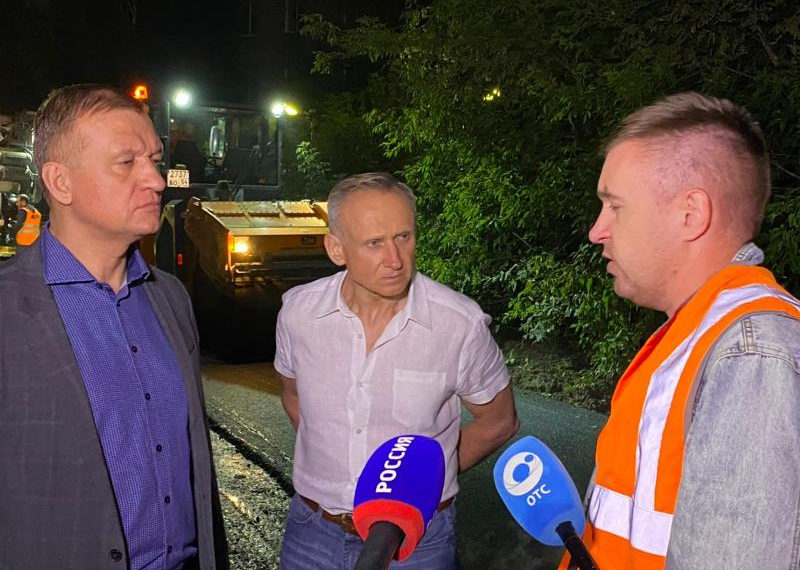 «Дорожный контроль» проверил ремонт автомагистрали на улице Лескова