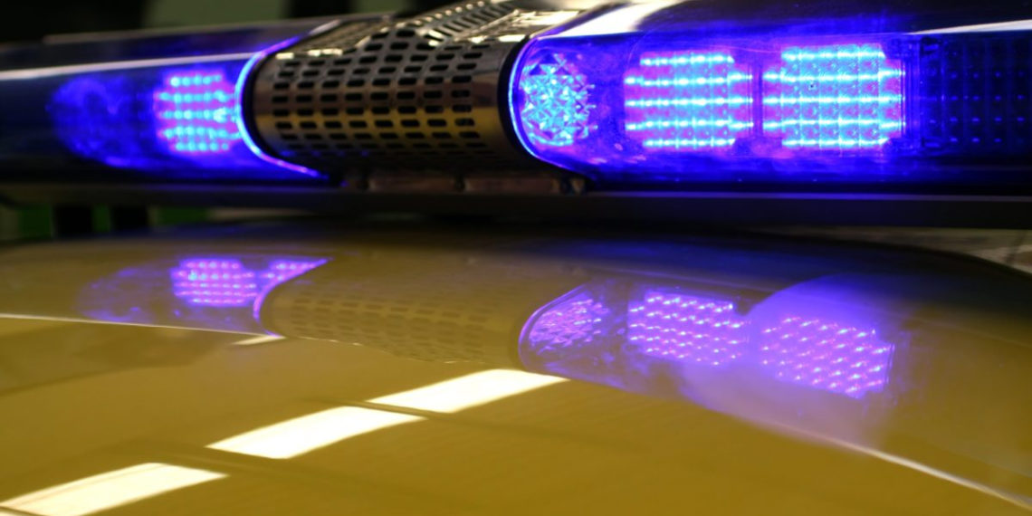 Повешенного пенсионера нашли на детской площадке в Новосибирске