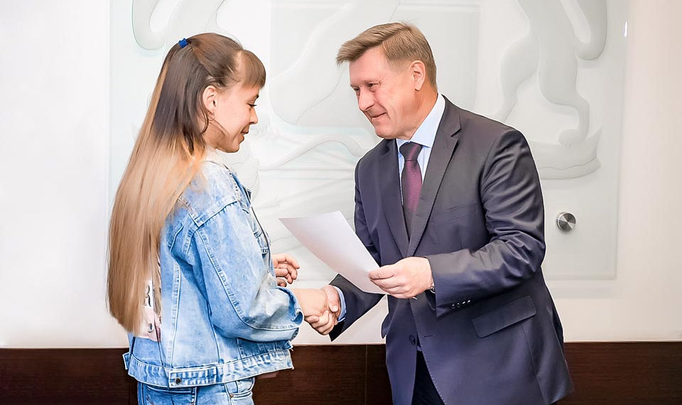 Механизм социальной поддержки: как дети-сироты из Новосибирска получают жилье