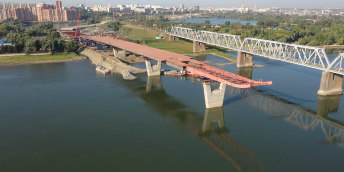 Строители четвертого моста начали возводить терминалы оплаты проезда