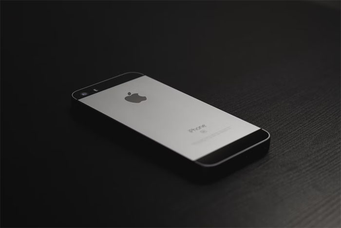 unsplash.com/@christianallard