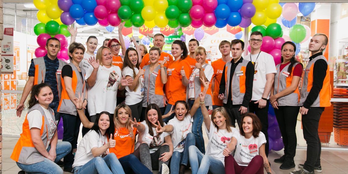 Казаны и сковороды, пледы и покрывала — за 1 рубль: 21 мая в новом новосибирском «Галамарте»