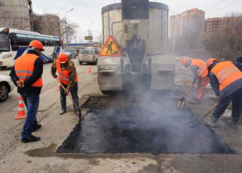 Улицу Мира в Новосибирске отремонтируют до конца сентября