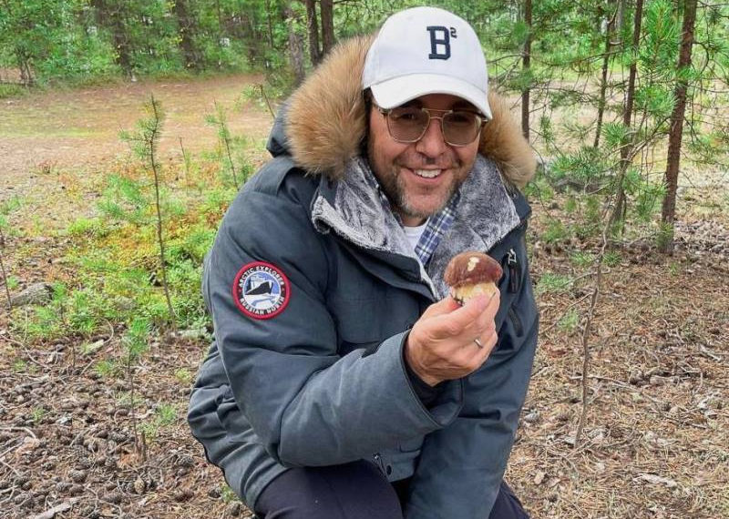 Андрей Малахов ушел в леса