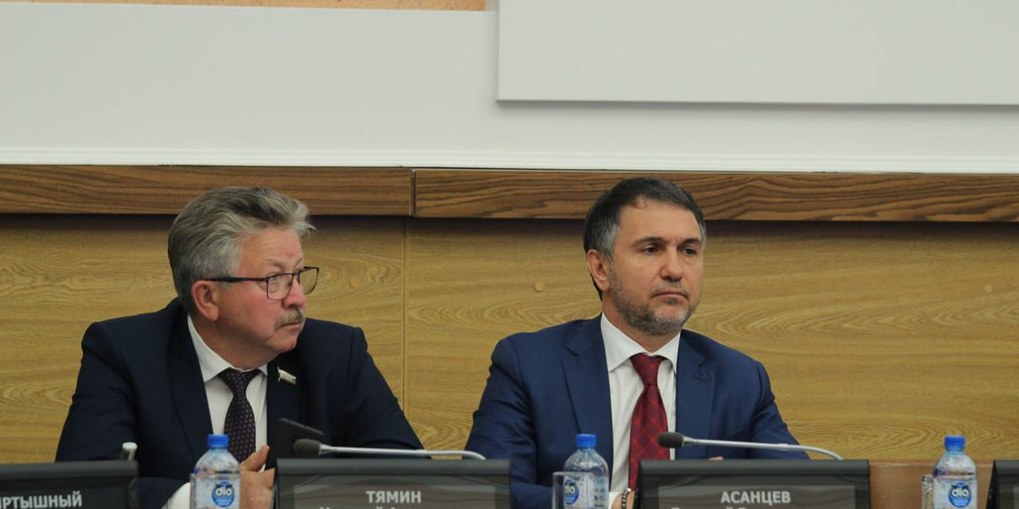 Городские парламентарии предложили дополнить перечень оснований для лишения депутатского мандата