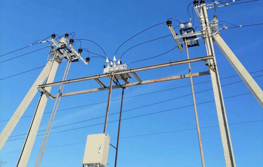 АО «РЭС» продолжает модернизацию электросетей п. Верх-Тула