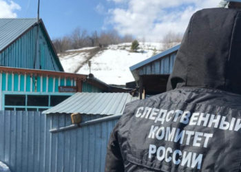 Полицейские окружили дом с заложницей в Купино