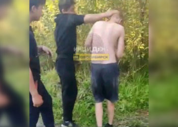 Подростки на камеру избили умственно-отсталого ребенка в Новосибирске