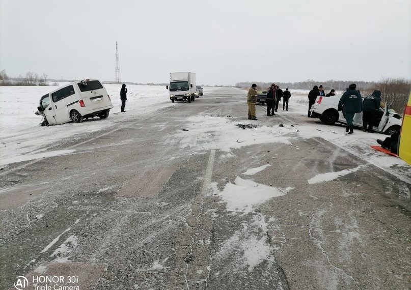 Новосибирцу вынесли приговор за смерть двух взрослых и ребенка на трассе