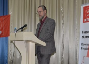 Колыванского депутата увели с заседания в неизвестном направлении под предлогом мобилизации