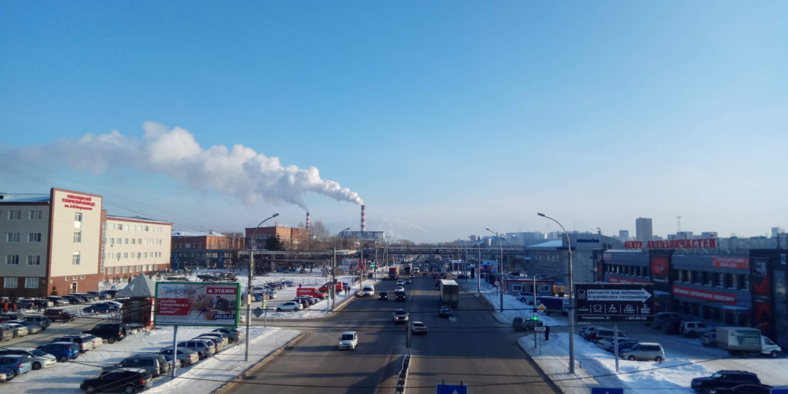 Черное небо окутало Новосибирск до конца ноября