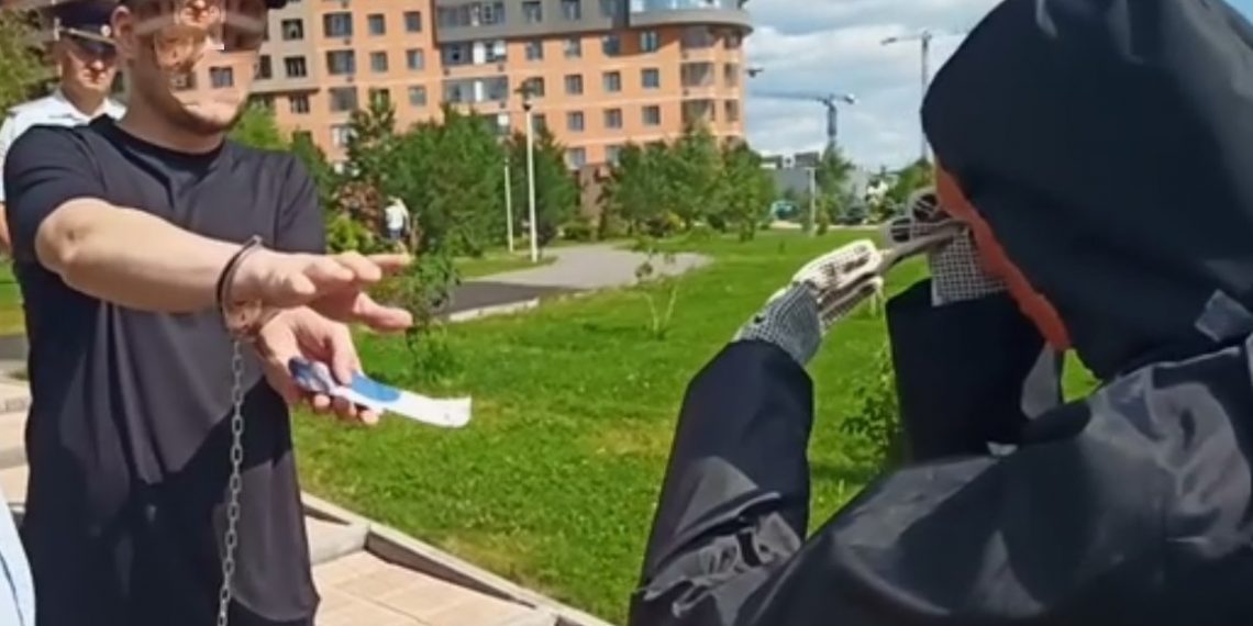 Взяли нож и биту: двух новосибирцев ждет суд за причастность к убийству