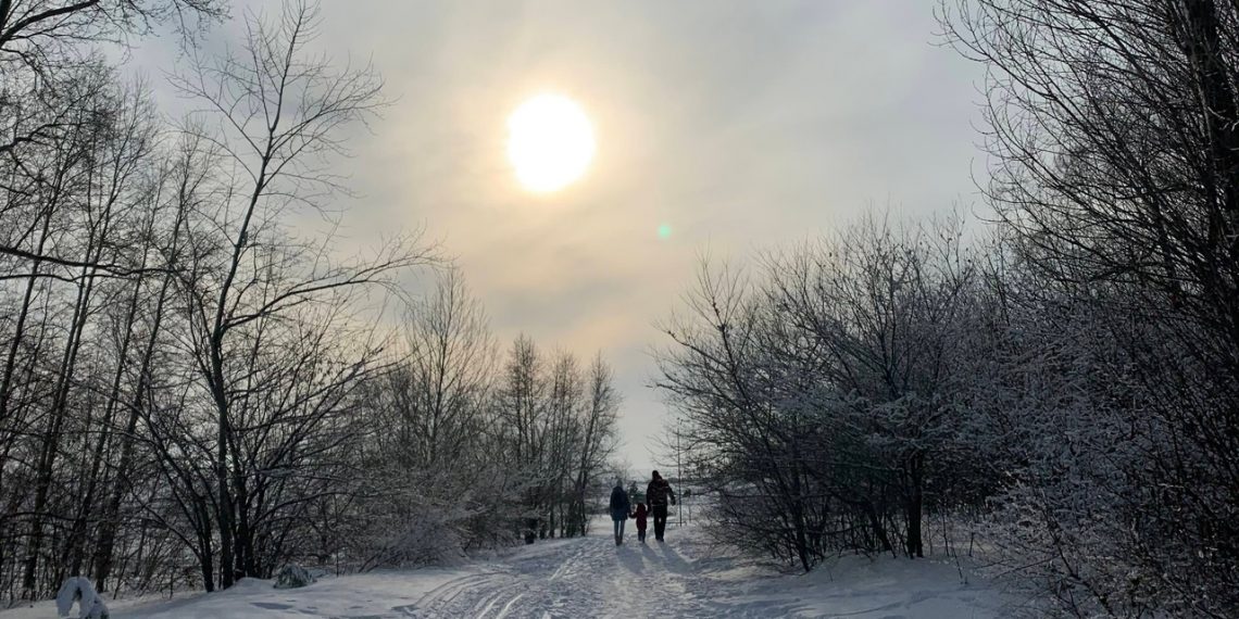 МЧС предупреждает новосибирцев о похолодании до -33 градусов
