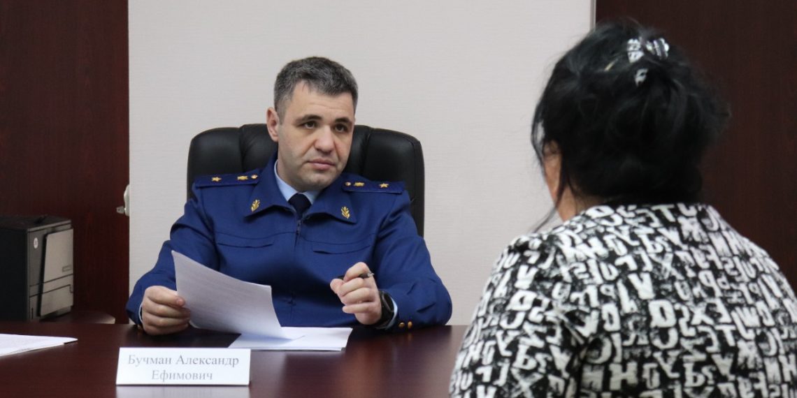 Новосибирцы попросили нового прокурора не допустить новой многоэтажки на Ленина