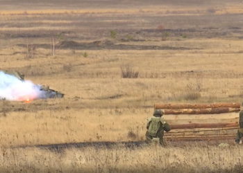 Минобороны и Кремль не поддержали идею о двухгодичной службе в армии