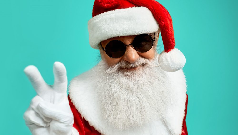 Ажиотажный спрос на Деда Мороза и Снегурочку зафиксирован в Новосибирске