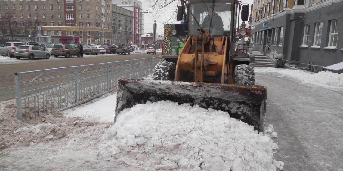 Суд обязал мэрию Новосибирска увеличить парк уборочной техники в 2,5 раза
