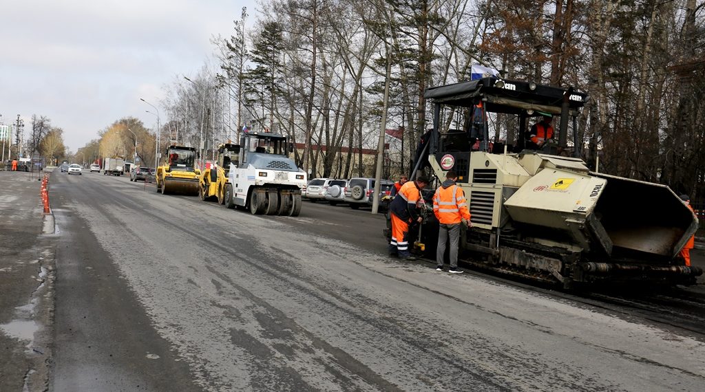В мэрии Новосибирска озвучили планы по ремонту дорог в 2023 году