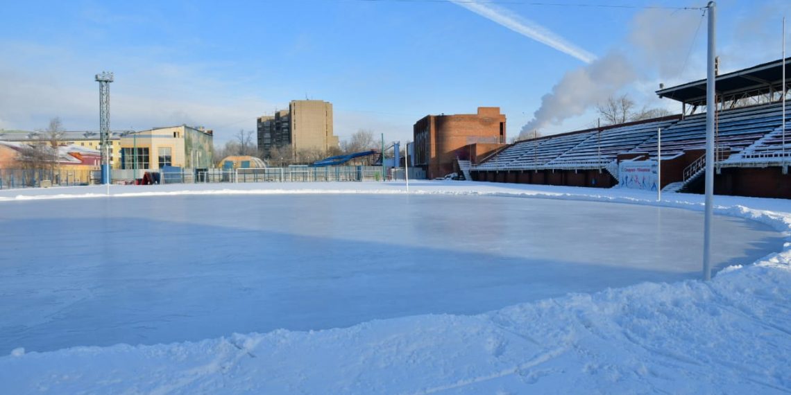 Два новых катка залили в Новосибирске