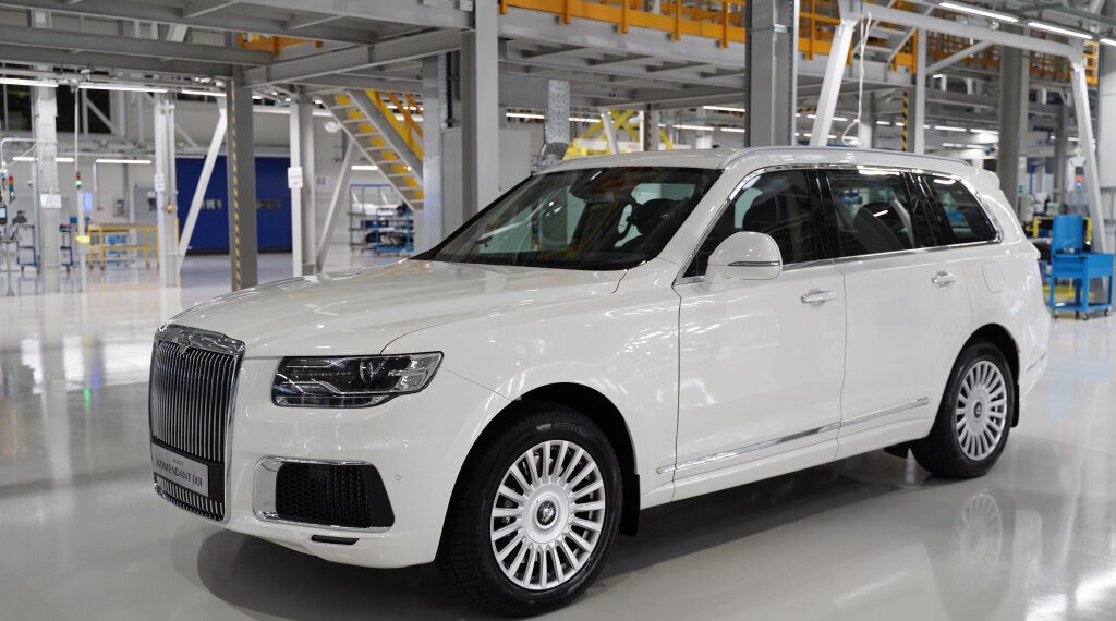 В России начали выпуск отечественных внедорожников Aurus Komendant