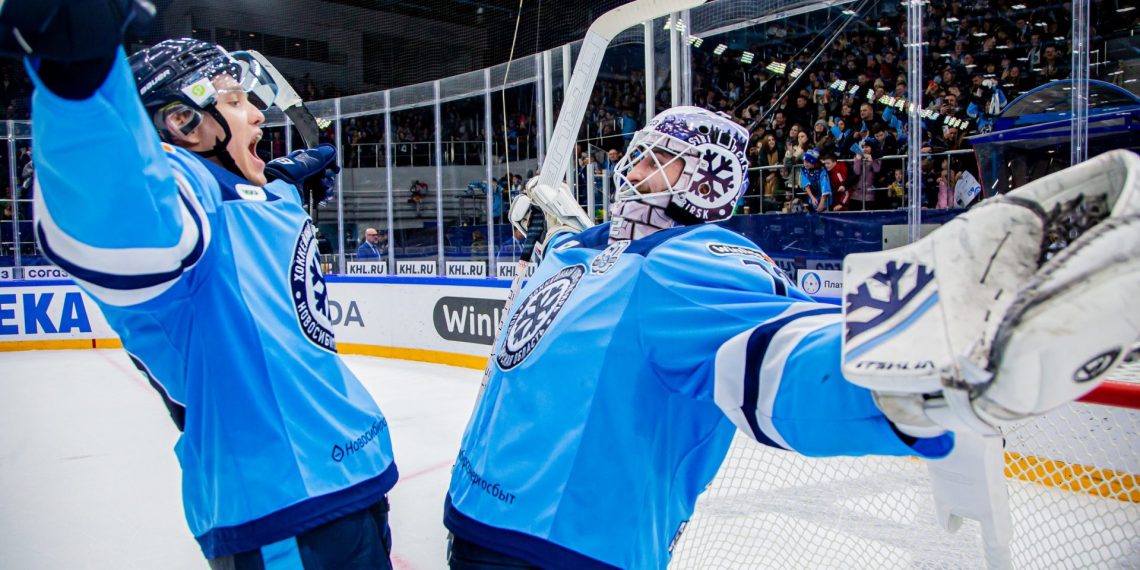 «Сибирь» в домашнем матче обыграла лидера чемпионата КХЛ