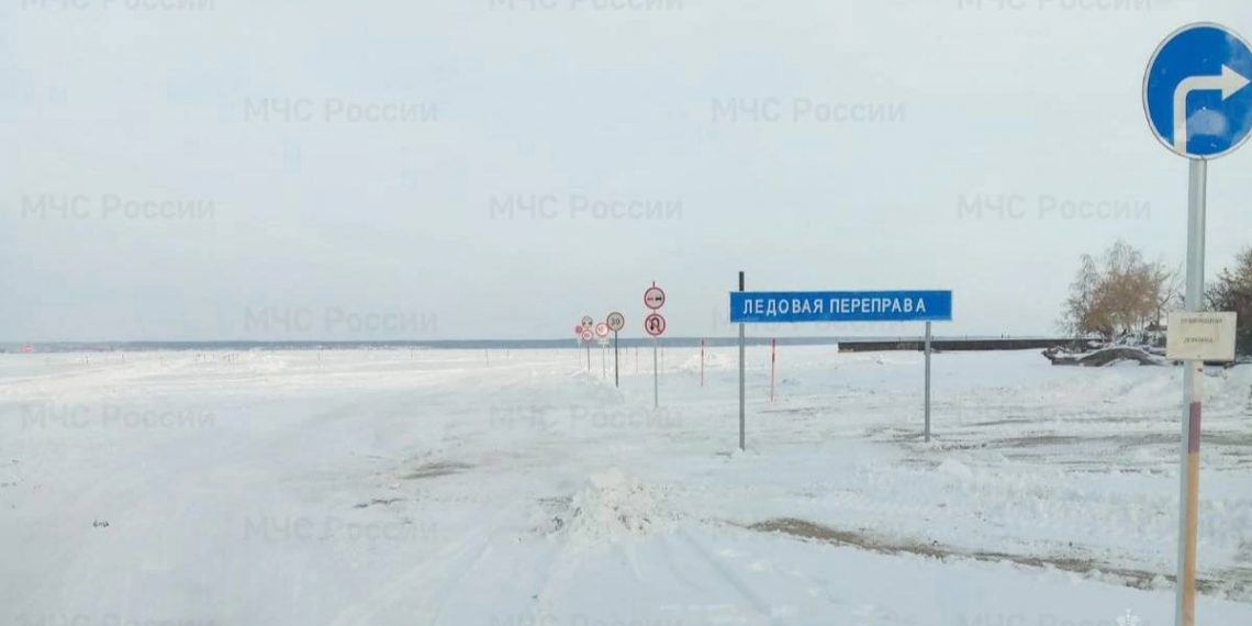 Вторая ледовая трасса открылась на замёрзшей Оби