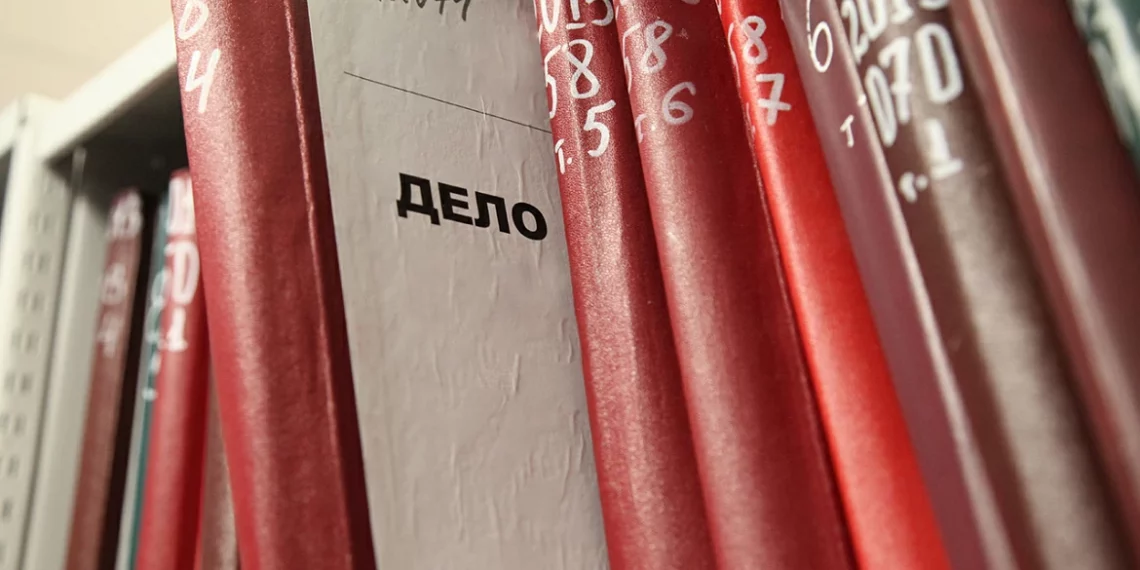 Крышевавшего игорный бизнес полицейского задержали в Новосибирске