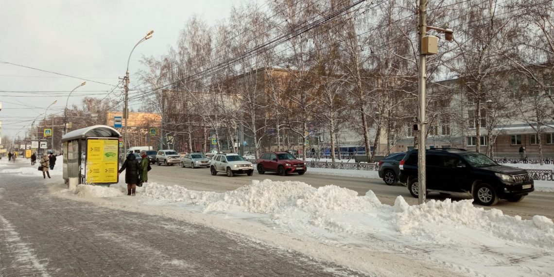 Прокуратура взяла под контроль уборку снега на улицах Новосибирска