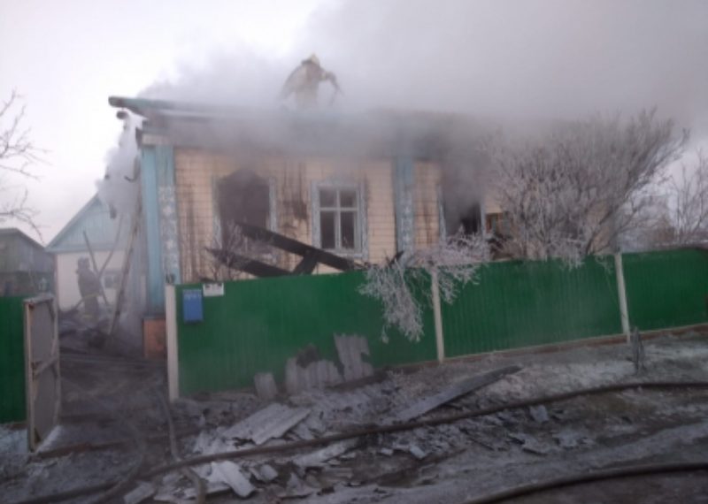 Из-за пожара погибли 62-летние супруги в Новосибирской области