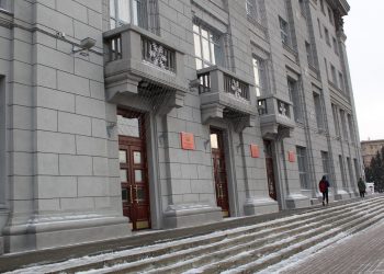 Травников оценил перспективу отмены прямых выборов мэра Новосибирска