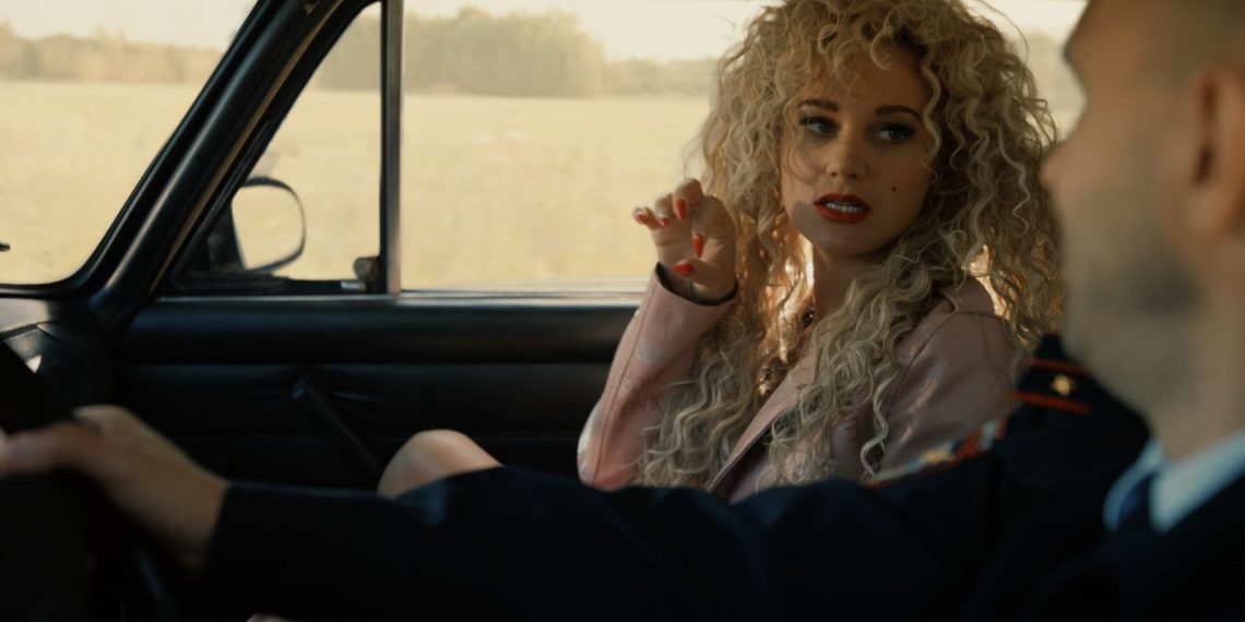 Кристина Асмус парилась в парике