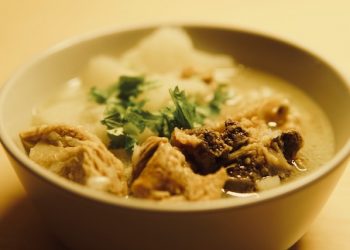 Яблоки и говядину предложили исключить из списка соцпродуктов