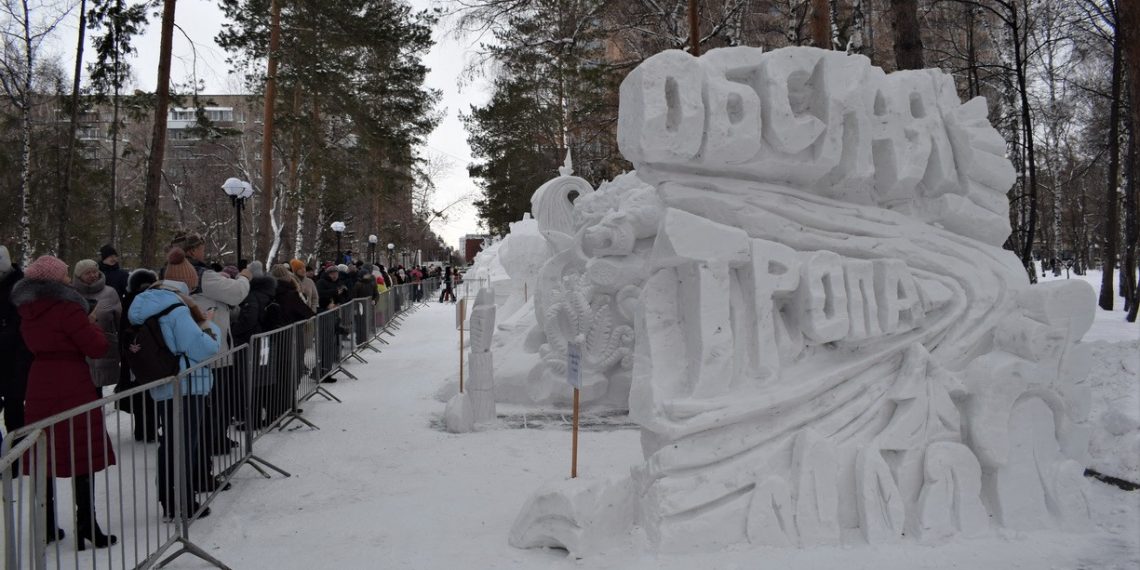 Победителей фестиваля снежной скульптуры выбрали в Новосибирске