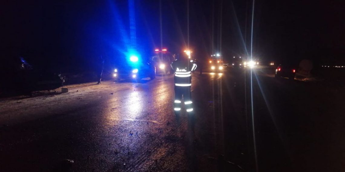 Водитель врезался в грузовик и скончался под Новосибирском