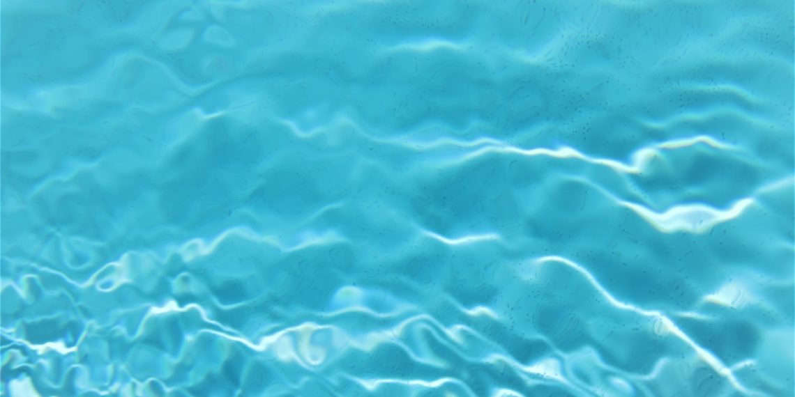 СК проверяет новость об отравлении хлором детей в новосибирском бассейне