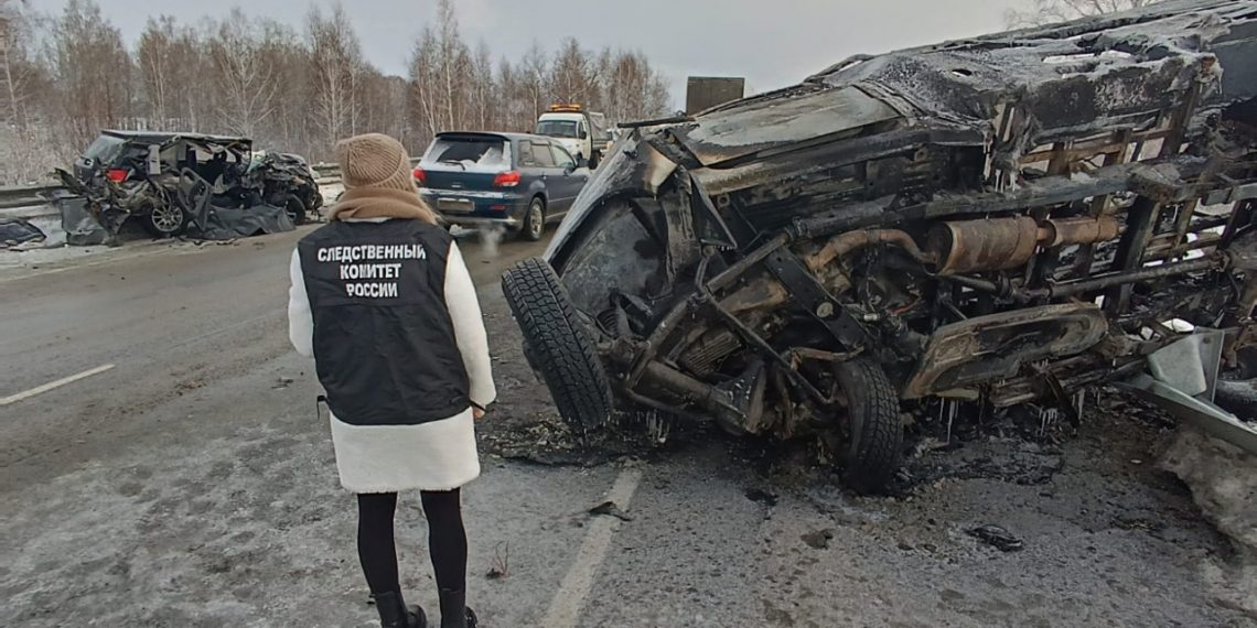 Стали известны личности погибших в ДТП со скорой на Северном объезде