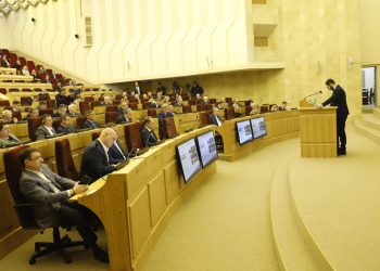 Депутаты призвали правительство различать освоенные деньги и реальный результат