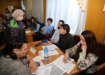 Очные консультации помогают семьям участников СВО узнать об актуальных мерах соцподдержки