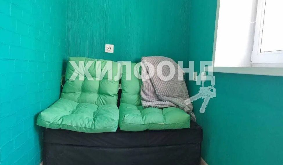 Квартиру площадью 10 квадратов продают за 1 млн в Новосибирске